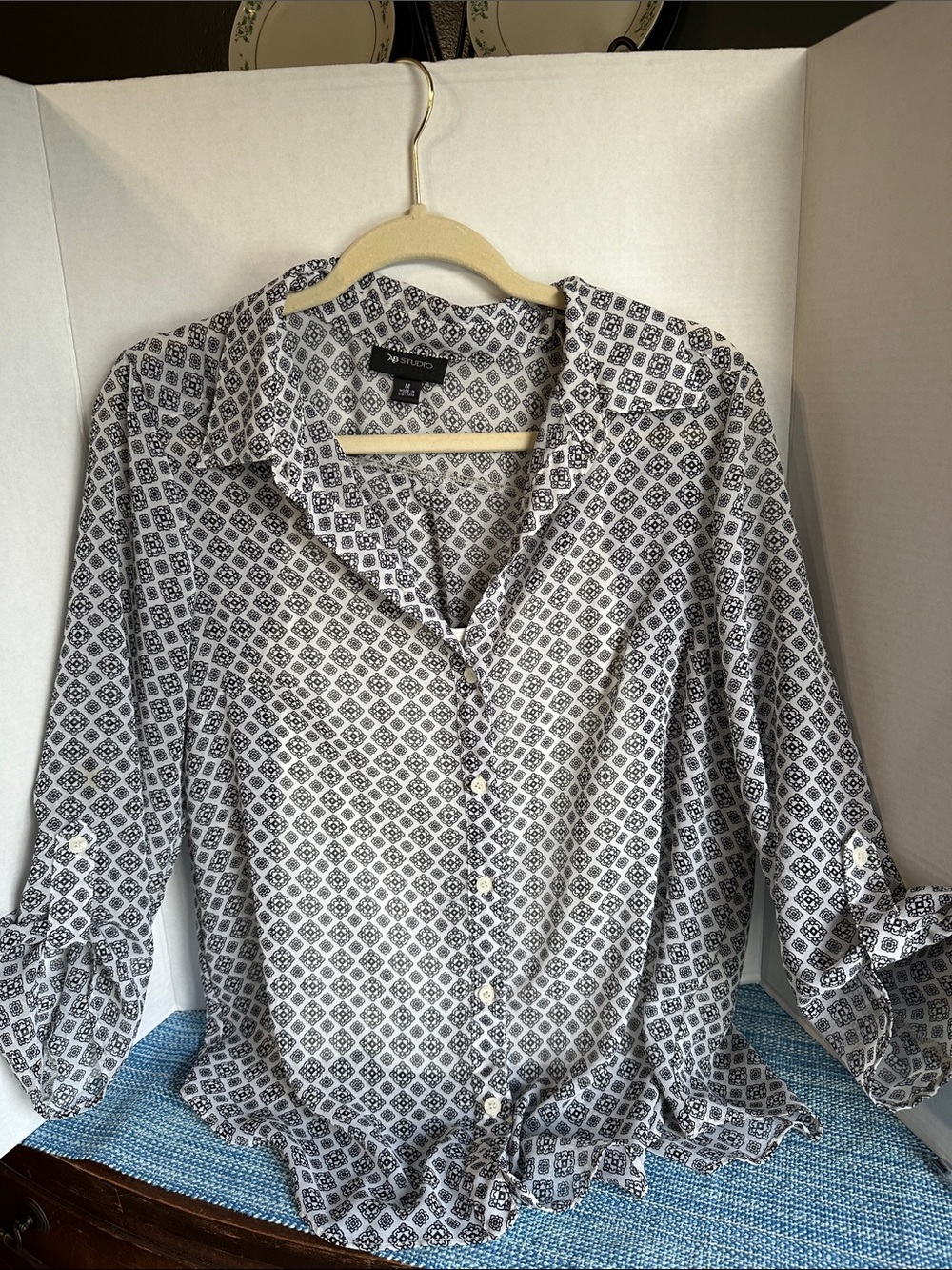 AB Studio Black & White Geometric Button-Down Shirt